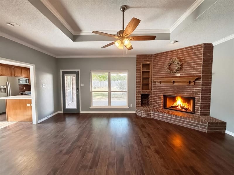 232 Crescent Drive, Hewitt TX 76643 - Photo 11