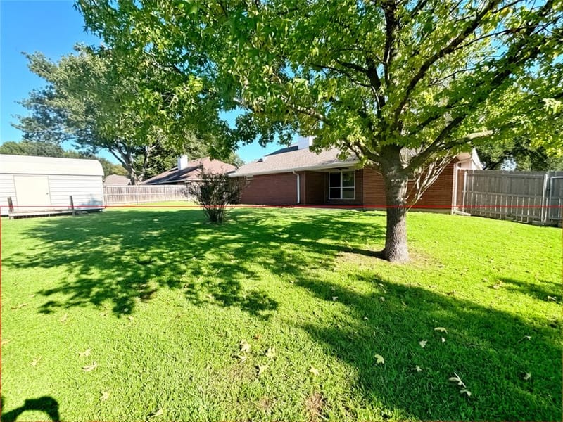 232 Crescent Drive, Hewitt TX 76643 - Photo 35