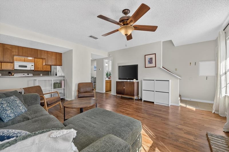 1133 Dallas Drive, Denton TX 76205 - Photo 6