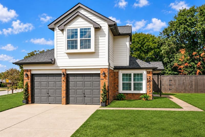 2607 Bayberry Lane, Euless TX 76039