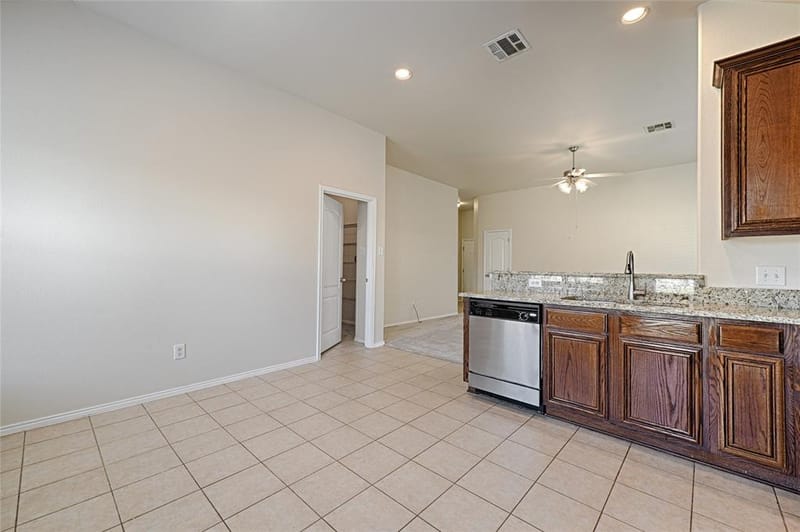1200 Pine Forest Drive, Princeton TX 75407 - Photo 9