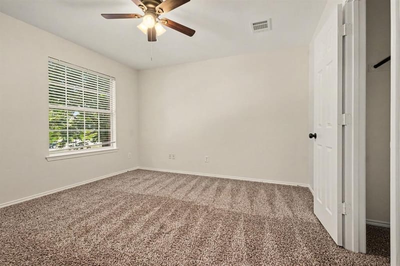 2608 Hudson Crossing, McKinney TX 75072 - Photo 32