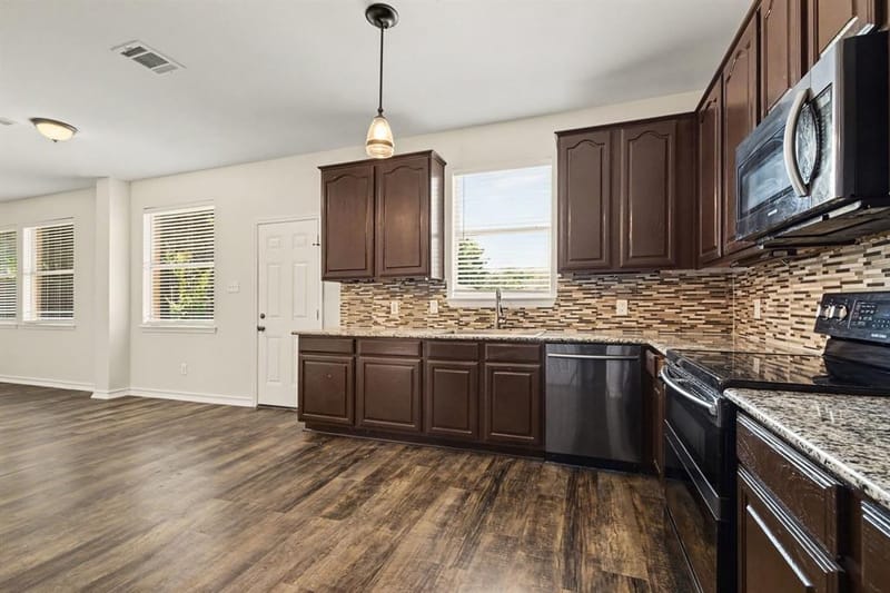 2608 Hudson Crossing, McKinney TX 75072 - Photo 10