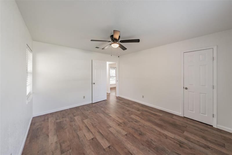 6704 Greenacres Drive, North Richland Hills TX 76182 - Photo 27