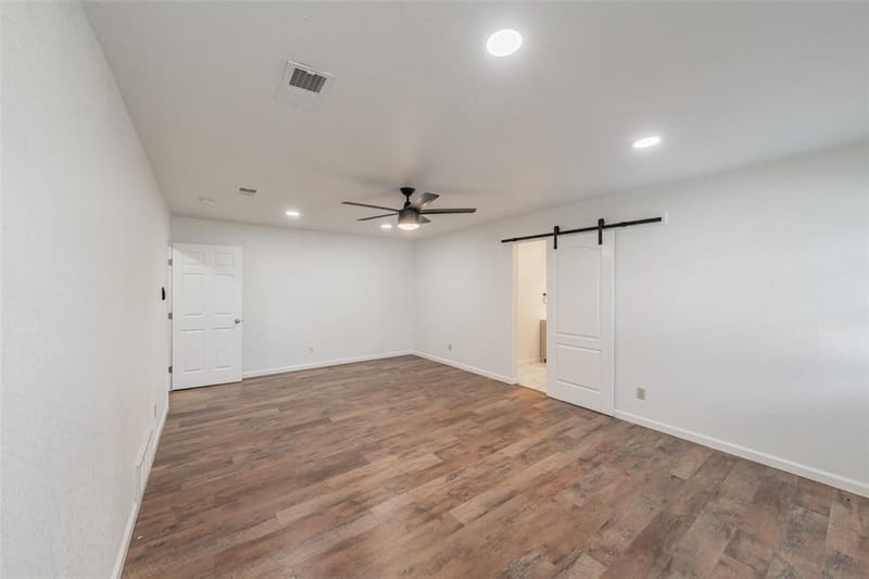6704 Greenacres Drive, North Richland Hills TX 76182 - Photo 20