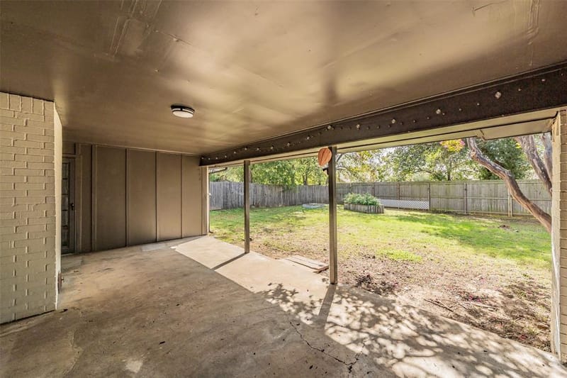 6704 Greenacres Drive, North Richland Hills TX 76182 - Photo 33