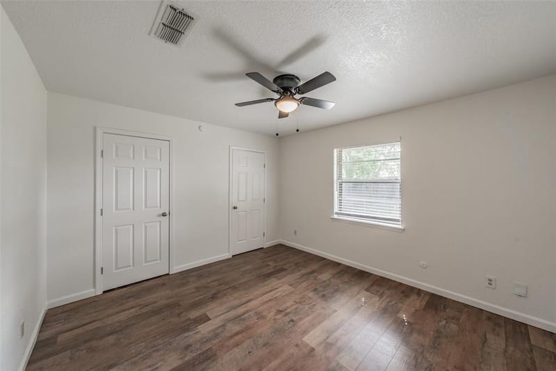 6704 Greenacres Drive, North Richland Hills TX 76182 - Photo 31