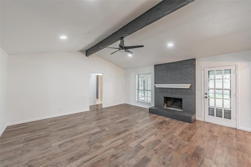 6704 Greenacres Drive, North Richland Hills TX 76182 - Photo 4