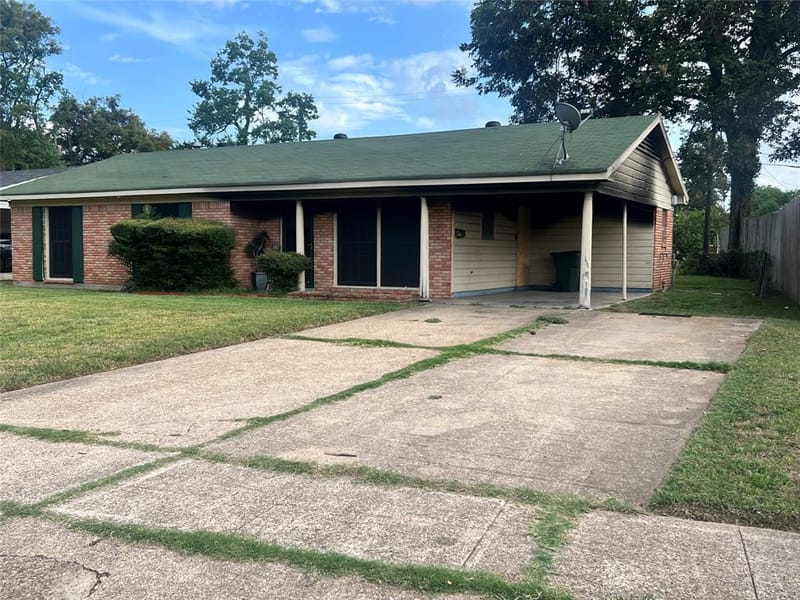 445 Chickasaw Trail, Shreveport LA 71107 - Photo 2