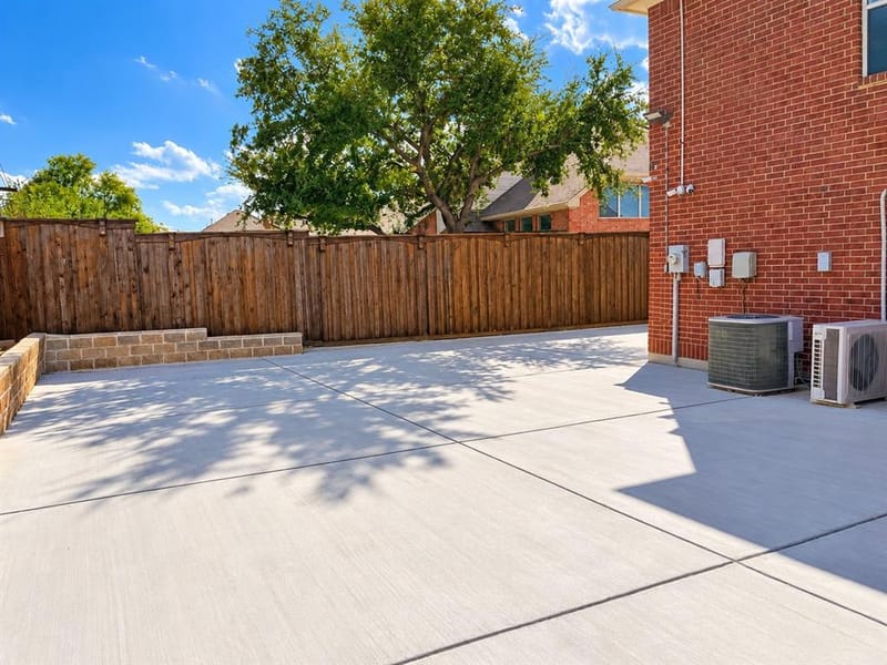 3832 Leon Drive, Carrollton TX 75010 - Photo 33