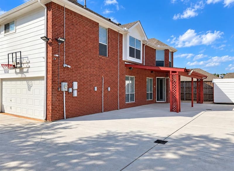 3832 Leon Drive, Carrollton TX 75010 - Photo 31