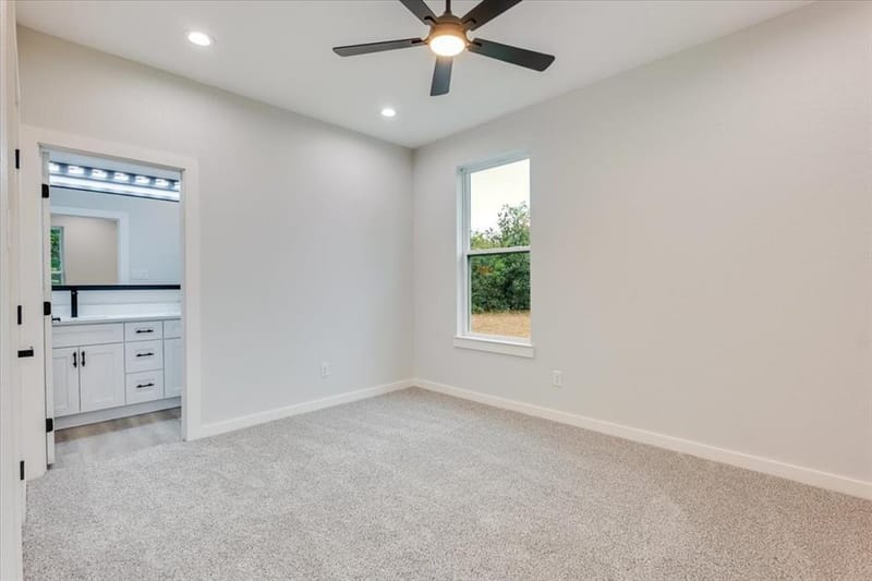 401 E Mulberry Street, Decatur TX 76234 - Photo 15