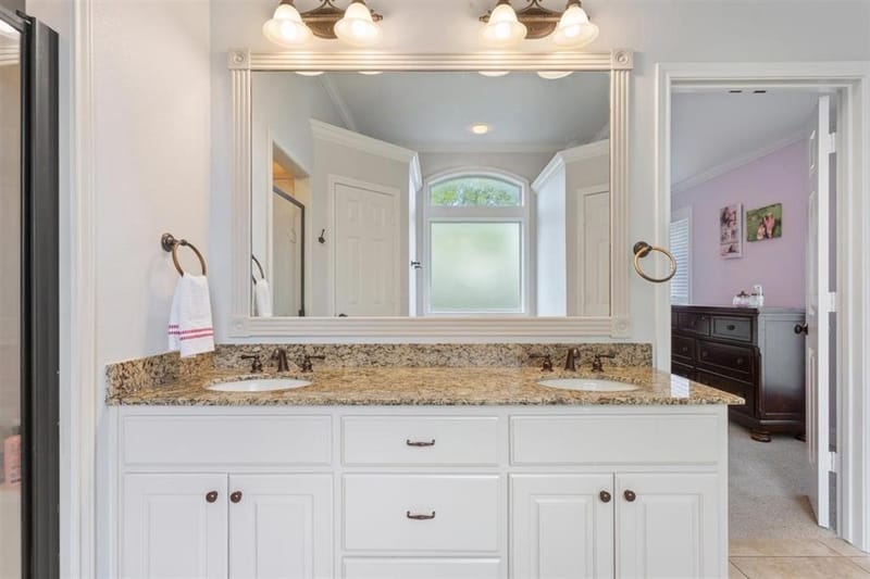 329 Edinburgh Lane, Waco TX 76712 - Photo 13