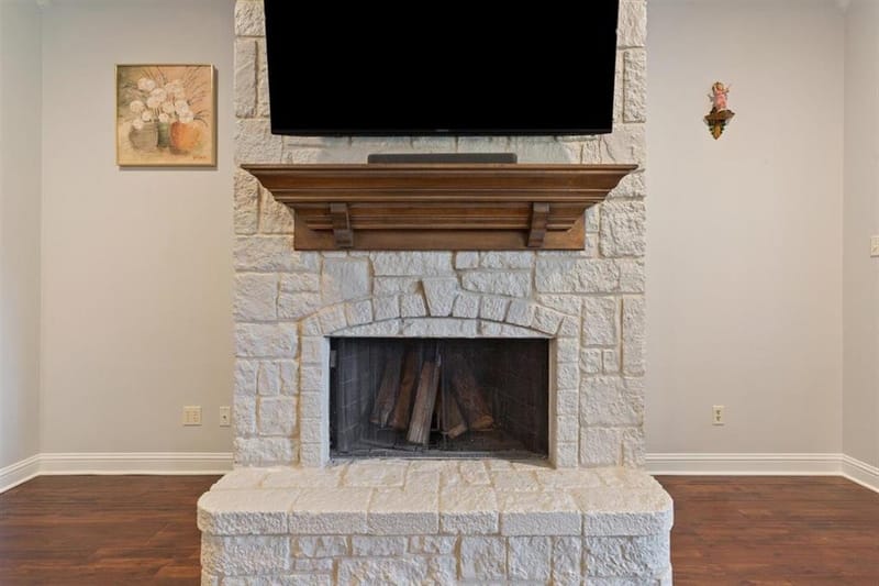329 Edinburgh Lane, Waco TX 76712 - Photo 5