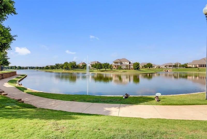 329 Edinburgh Lane, Waco TX 76712 - Photo 29
