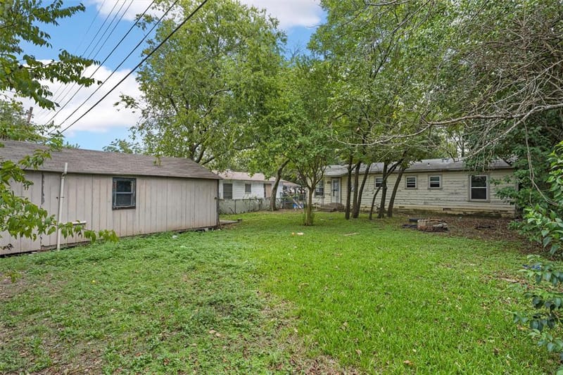 1513 Wilson Avenue, Waco TX 76708 - Photo 13