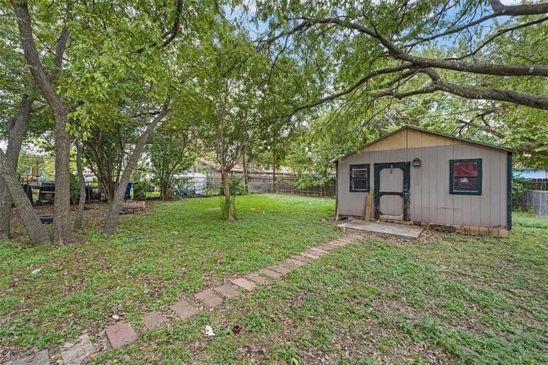 1513 Wilson Avenue, Waco TX 76708 - Photo 14