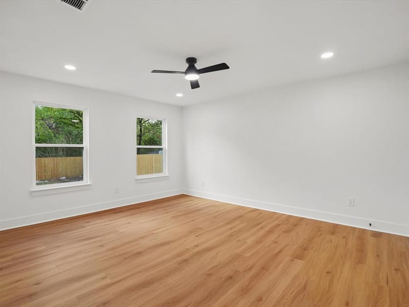 9059 Quinn Street, Dallas TX 75217 - Photo 18