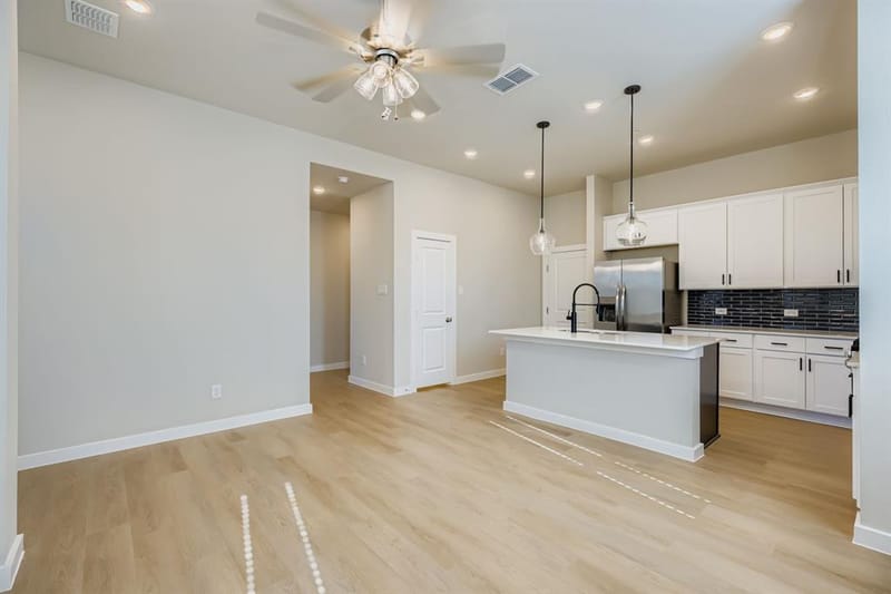 1204 Pebblebrook Drive, McKinney TX 75071 - Photo 7