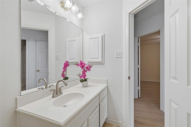 2902 Glen Hollow Court, McKinney TX 75072 - Photo 23