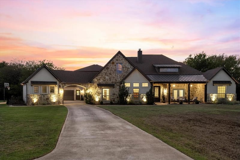 232 Branding Iron Court, Royse City TX 75189