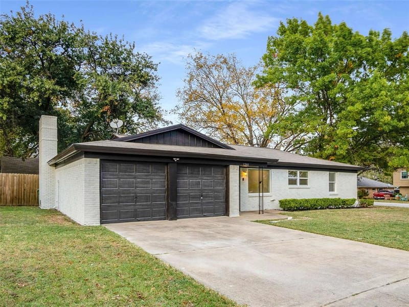 1200 Walker Drive, Hurst TX 76053 - Photo 2