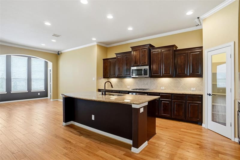 8301 Rock Valley Drive, Rowlett TX 75089 - Photo 16