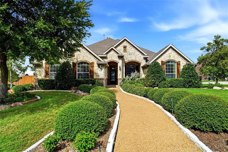8301 Rock Valley Drive, Rowlett TX 75089