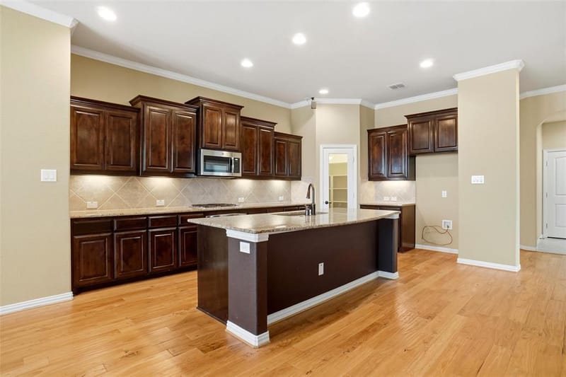 8301 Rock Valley Drive, Rowlett TX 75089 - Photo 14