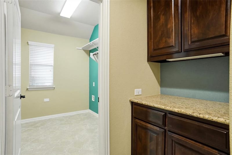 8301 Rock Valley Drive, Rowlett TX 75089 - Photo 25