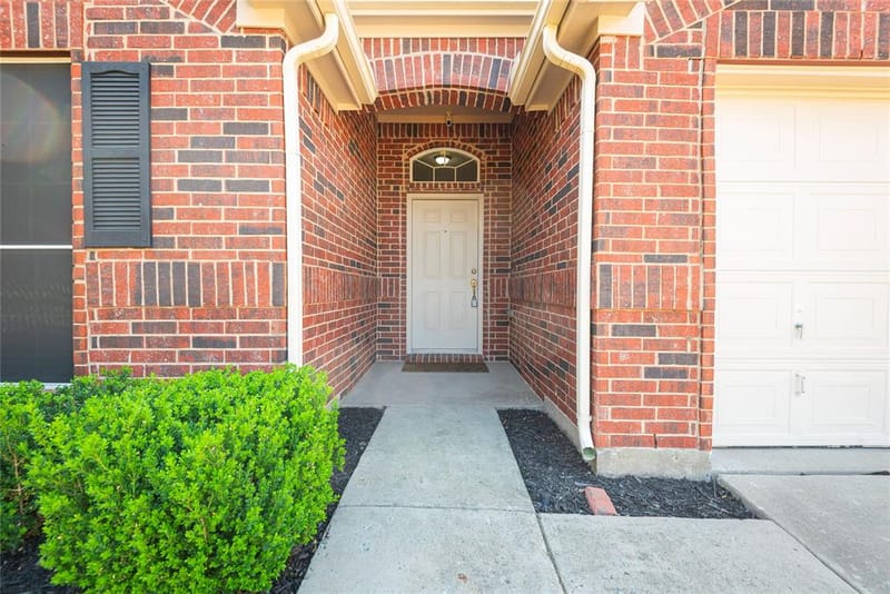 1105 Antoinette Drive, Princeton TX 75407 - Photo 2