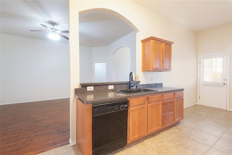 1105 Antoinette Drive, Princeton TX 75407 - Photo 14