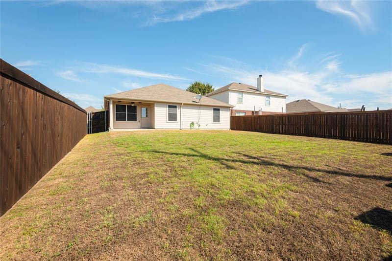 1105 Antoinette Drive, Princeton TX 75407 - Photo 8