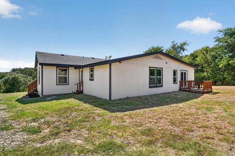 130 R And R Drive, Springtown TX 76082 - Photo 28