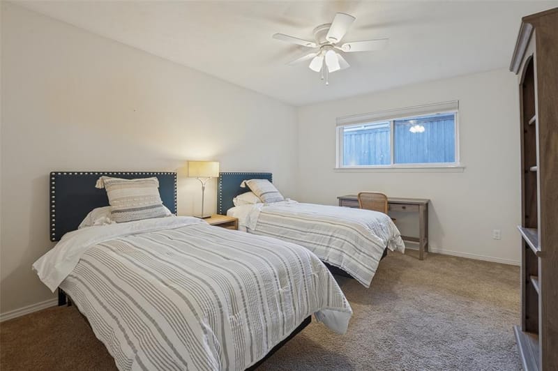 3843 Regent Drive, Dallas TX 75229 - Photo 25