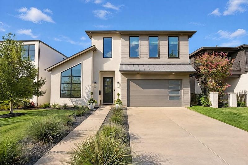 4515 Cowan Avenue, Dallas TX 75209