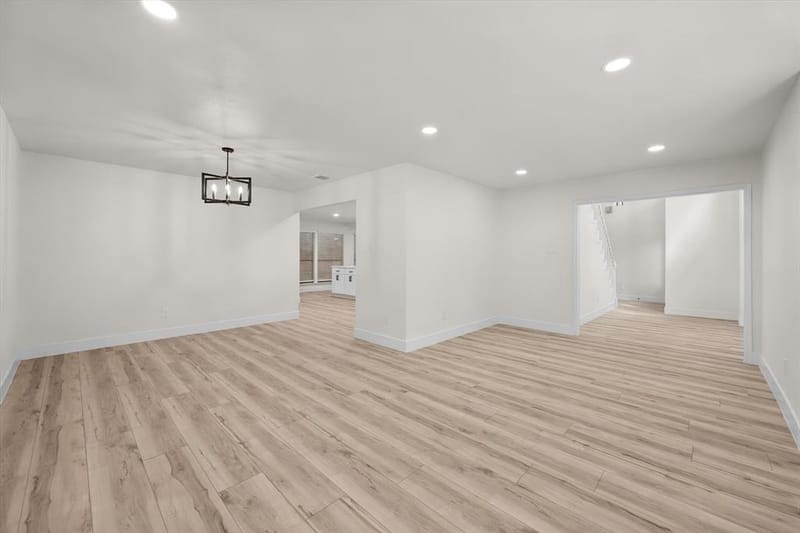 3812 Yachtclub Drive, Arlington TX 76016 - Photo 8