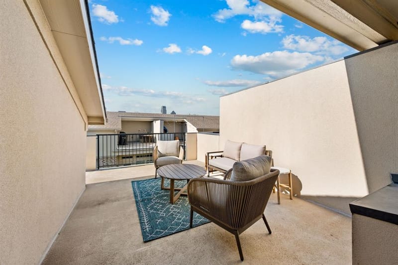 1303 Palm Springs Lane, Dallas TX 75204 - Photo 27