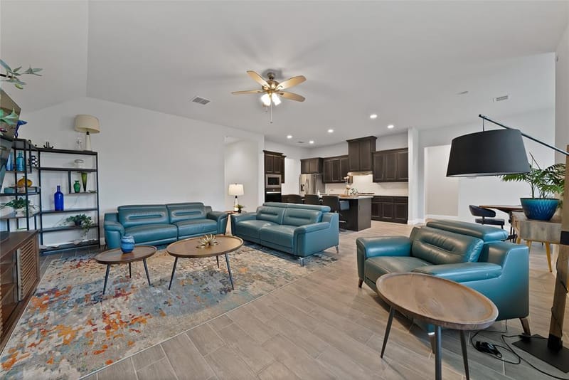 1066 Fleetwood Drive, Justin TX 76247 - Photo 11