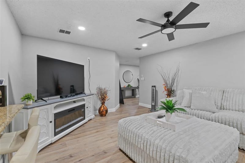 317 Quail Crossing Drive, Sanger TX 76266 - Photo 5