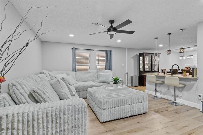 317 Quail Crossing Drive, Sanger TX 76266 - Photo 4