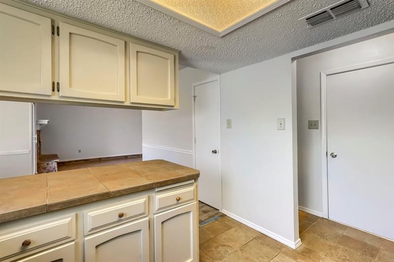 6604 Brookdale Drive, Watauga TX 76148 - Photo 16