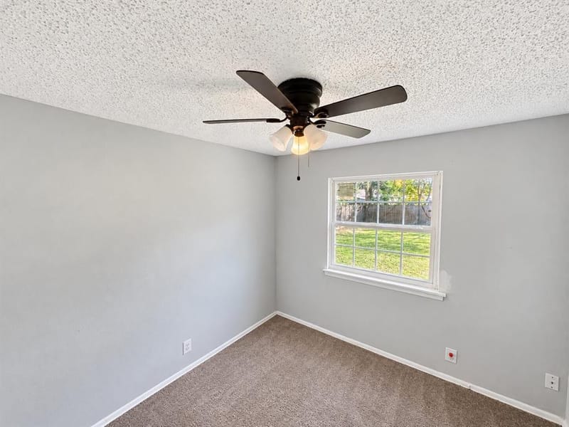 761 Thomas Avenue, Hurst TX 76053 - Photo 11