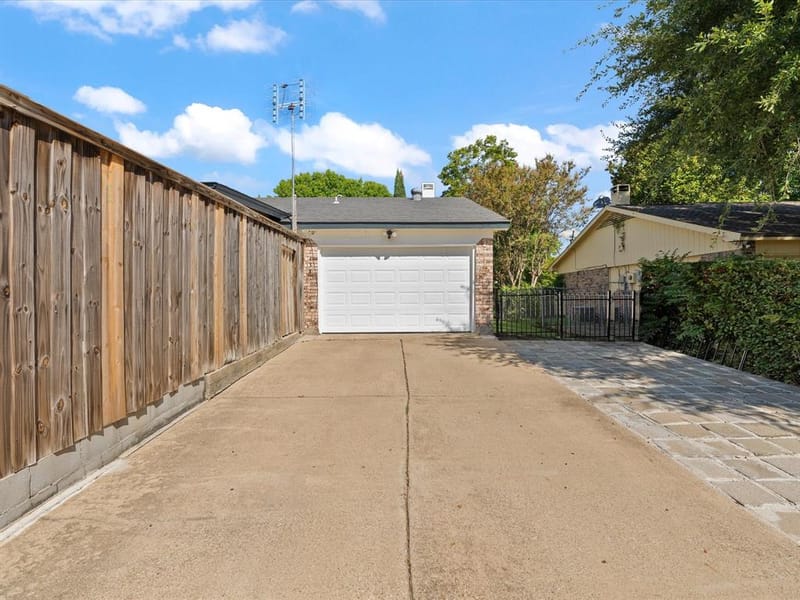 1438 Blanco Lane, Garland TX 75040 - Photo 18