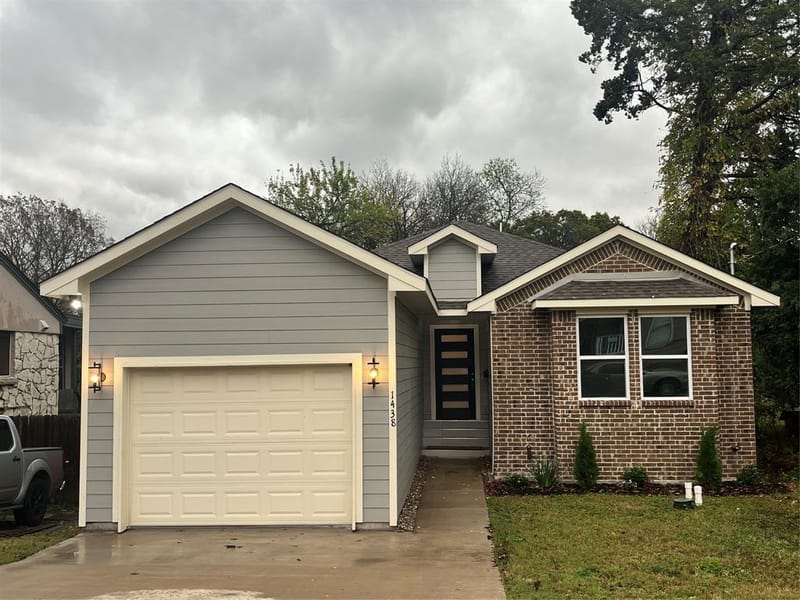 1438 E Waco Avenue, Dallas TX 75216 - Photo 15