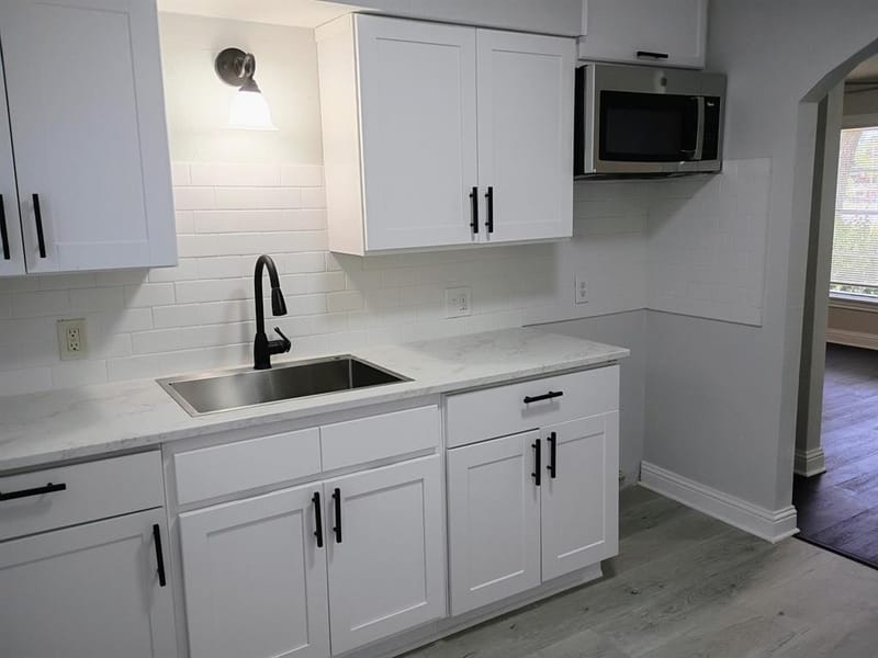 2671 Moffatt Avenue, Dallas TX 75216 - Photo 5