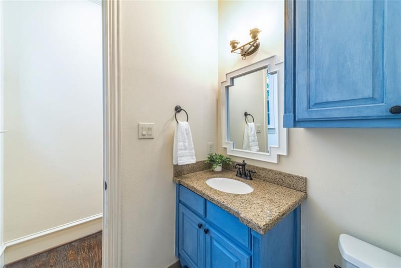 6363 Vanderbilt Avenue, Dallas TX 75214 - Photo 13