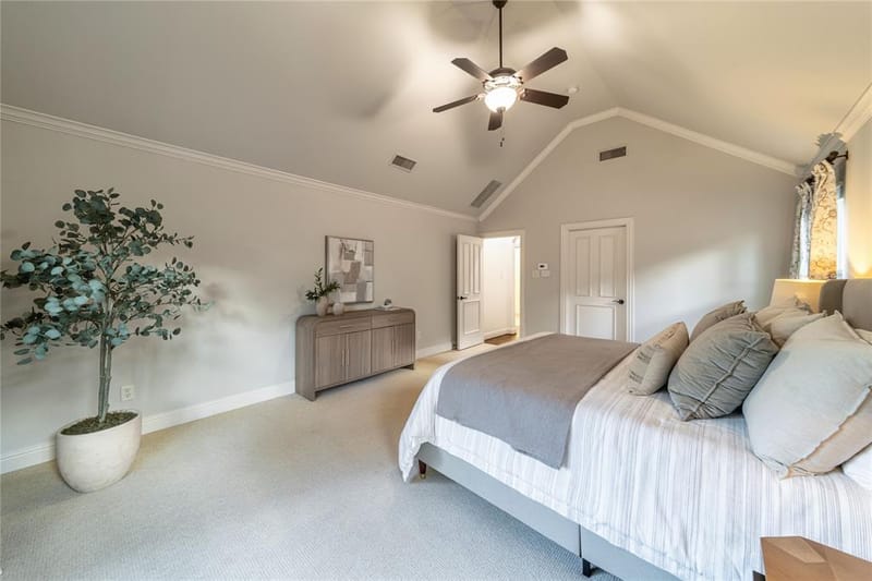 6363 Vanderbilt Avenue, Dallas TX 75214 - Photo 15