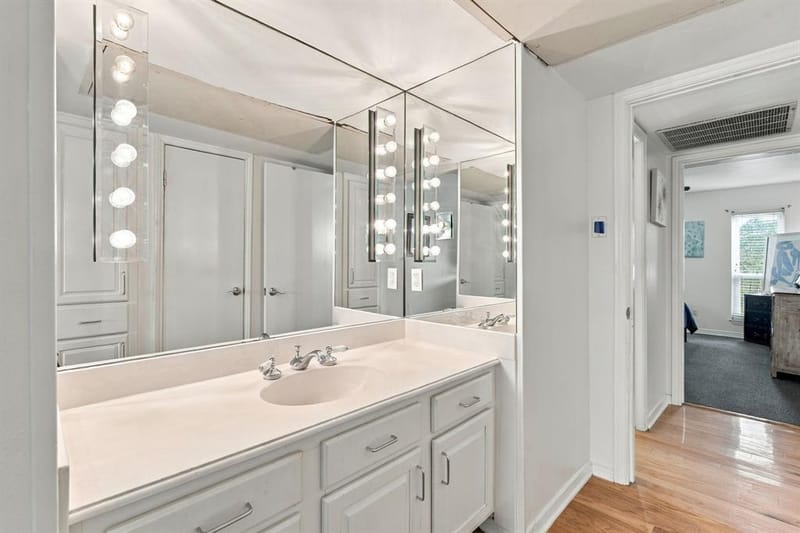 15930 Stillwood Street # 2070, Dallas TX 75248 - Photo 17