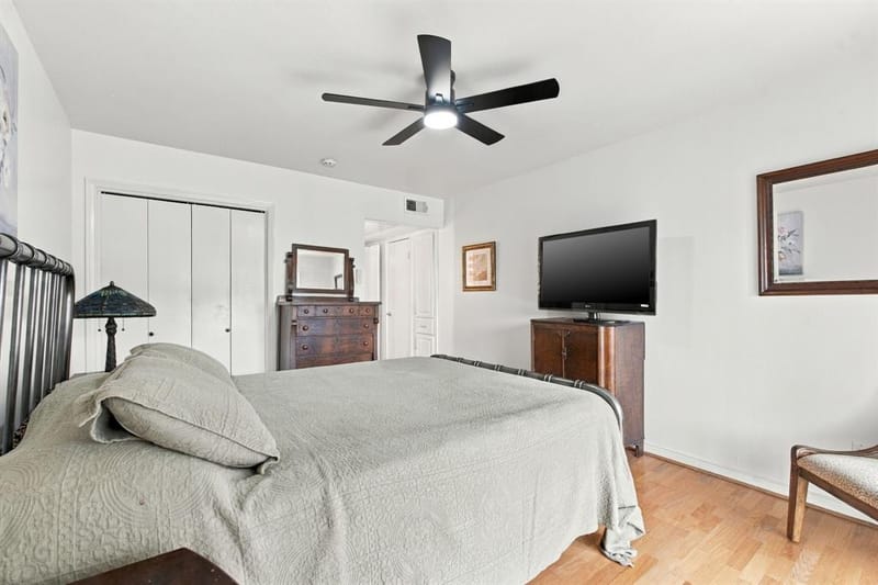 15930 Stillwood Street # 2070, Dallas TX 75248 - Photo 16
